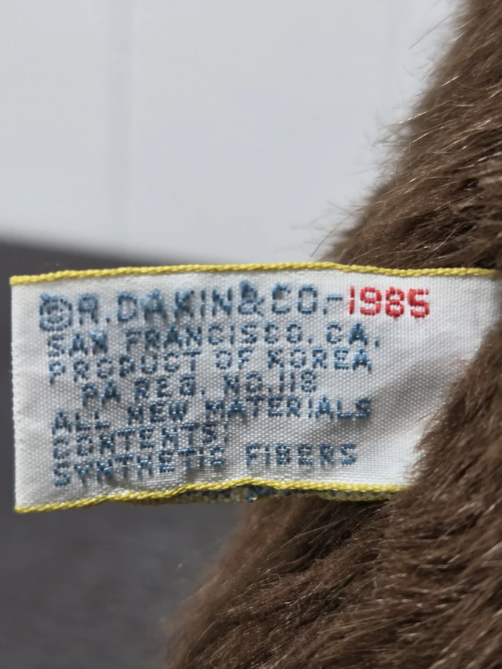1985 R. Dakin 